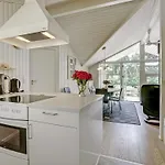 Stasia - 75m From The Sea By Interhome